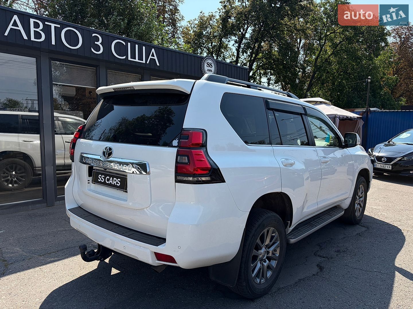 Toyota Land Cruiser Prado 2019 VIN JTEBU3FJ20K173470 фото оголошення 6 з 28