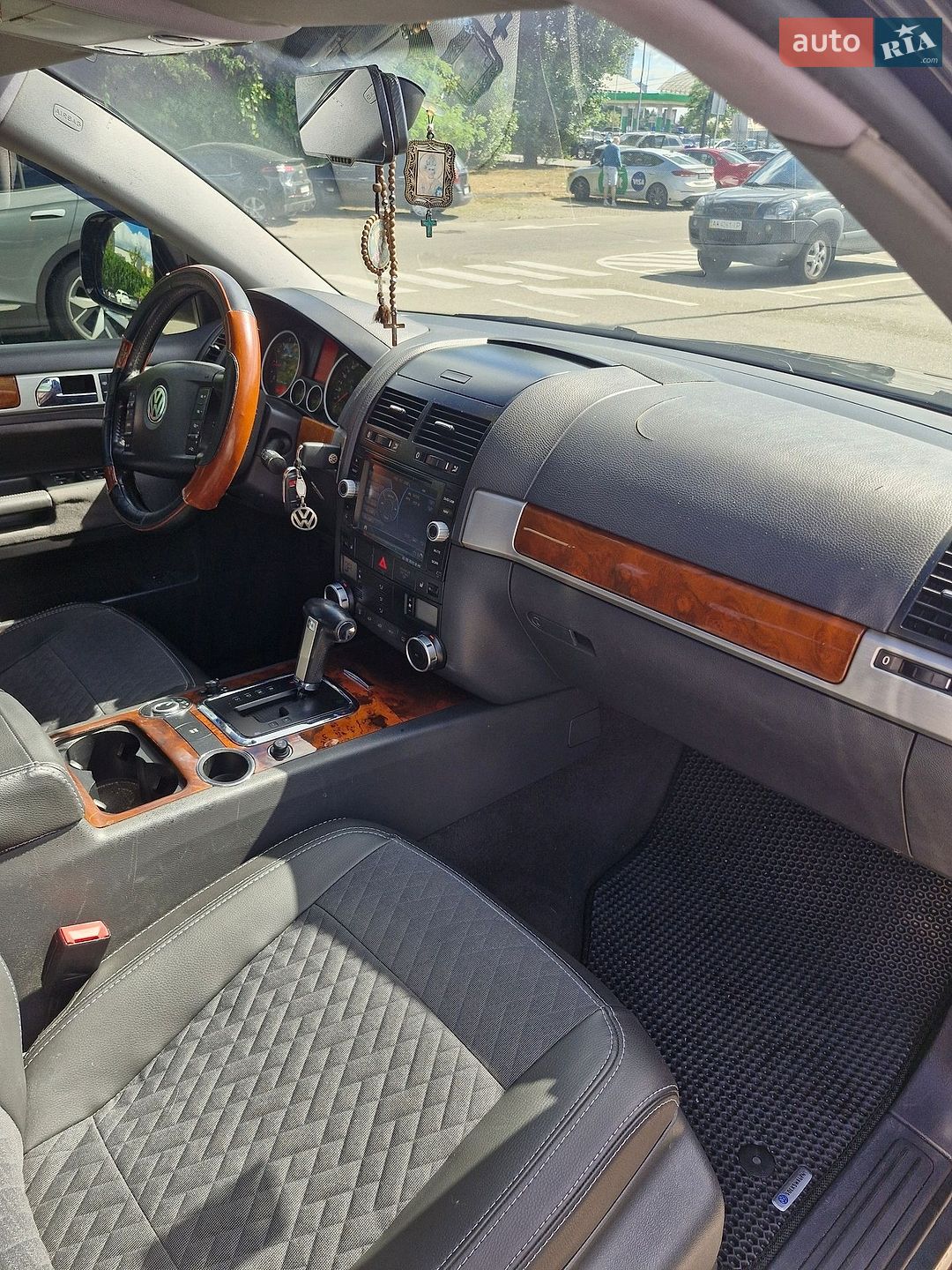 Volkswagen Touareg 2009 VIN WVGZZZ7LZ9D019896 фото оголошення 7 з 15