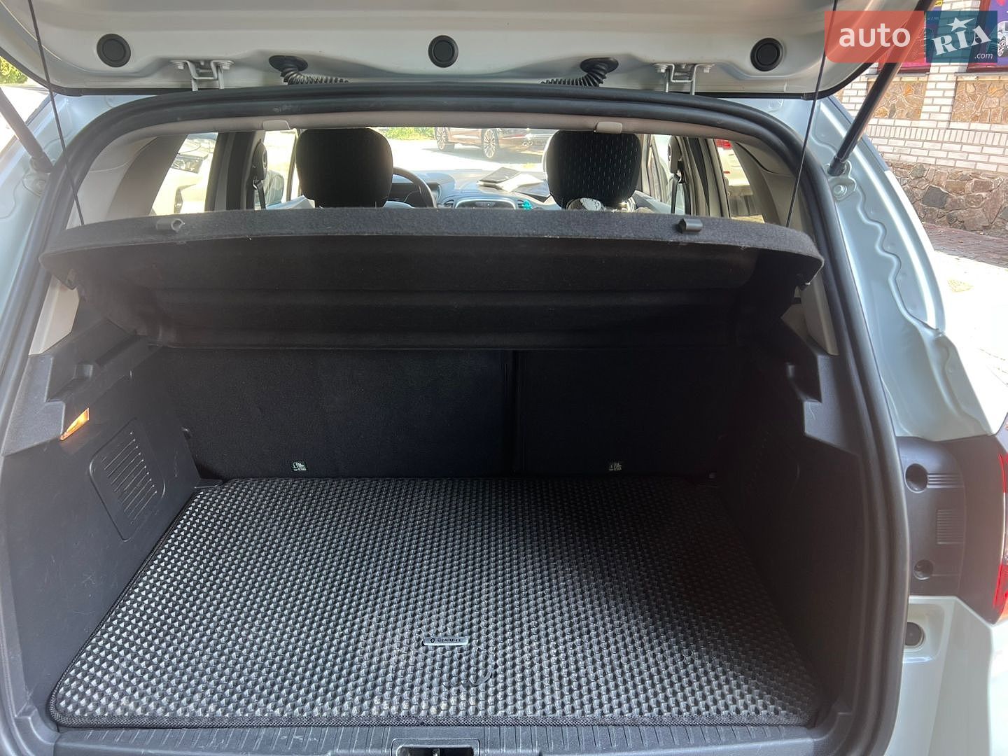 Renault Captur 2018 VIN VF12R951E60288015 фото оголошення 10 з 31