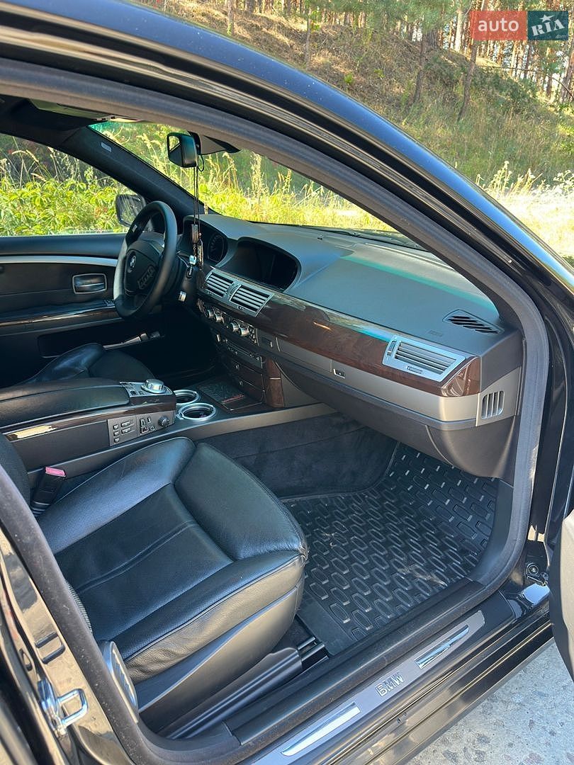 BMW 7 Series 2007 VIN WBAHN61020DT54856 фото оголошення 12 з 20