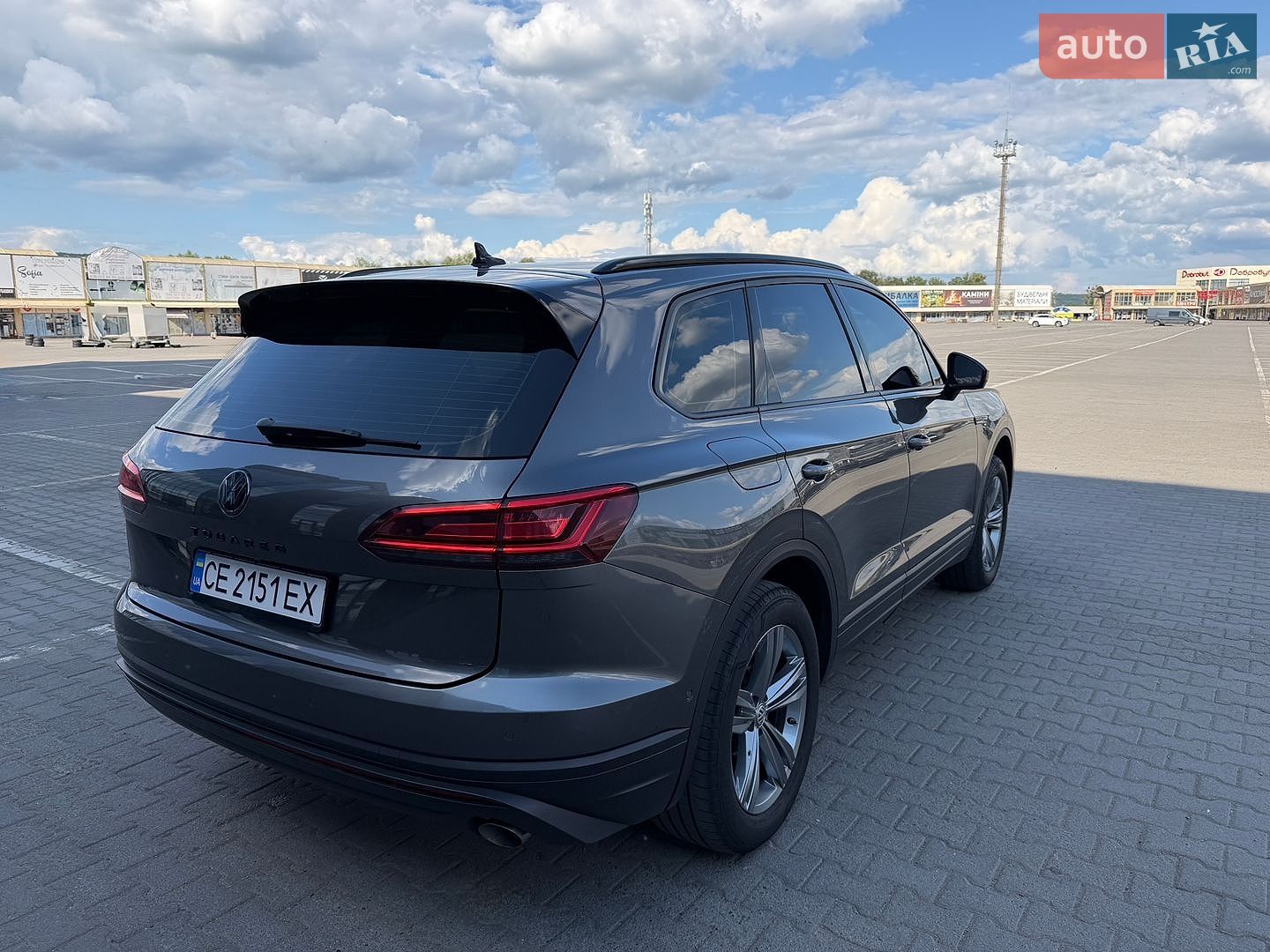 Volkswagen Touareg 2018 VIN WVGZZZCRZKD013622 фото оголошення 11 з 23