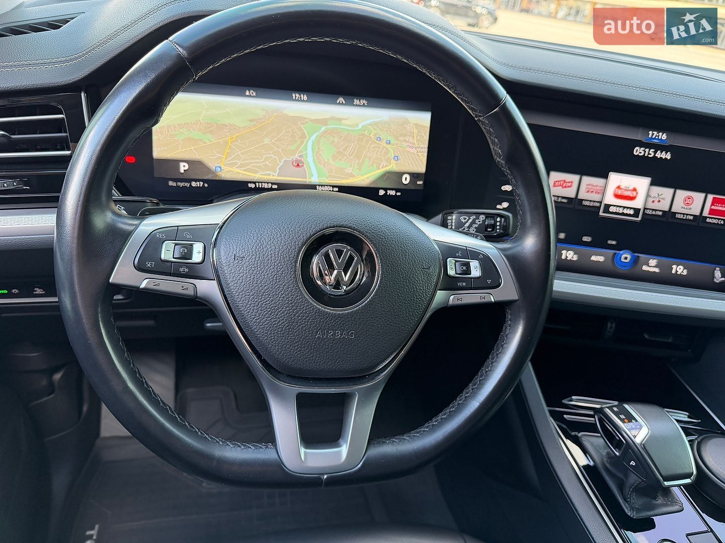 Volkswagen Touareg 2018 VIN WVGZZZCRZKD013622 фото оголошення 16 з 23