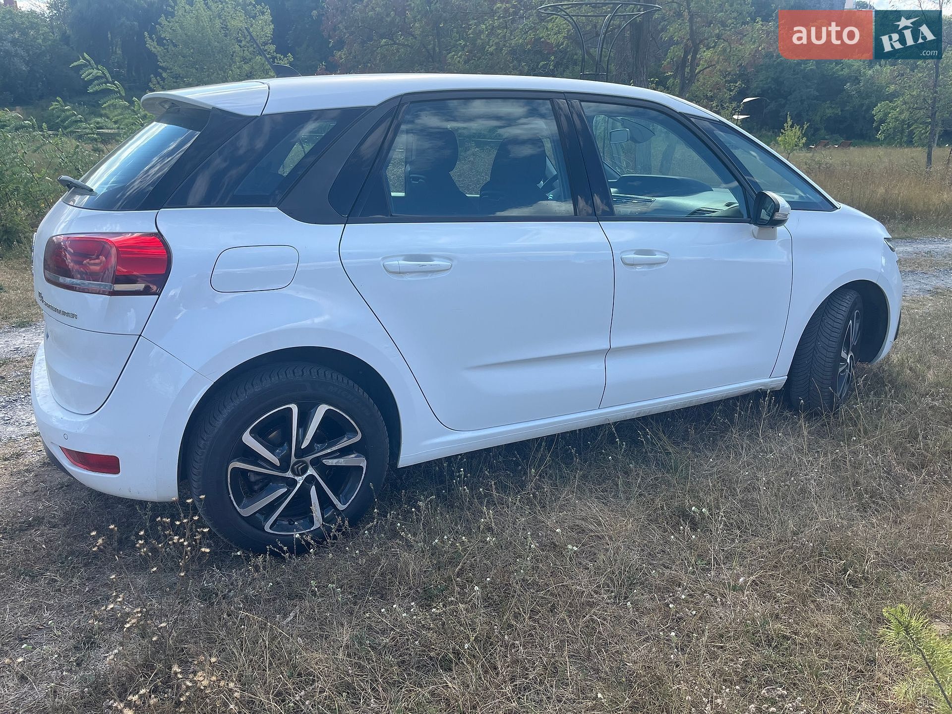 Citroen C4 SpaceTourer 2019 VIN VF73DYHZRKJ781871 фото оголошення 13 з 44