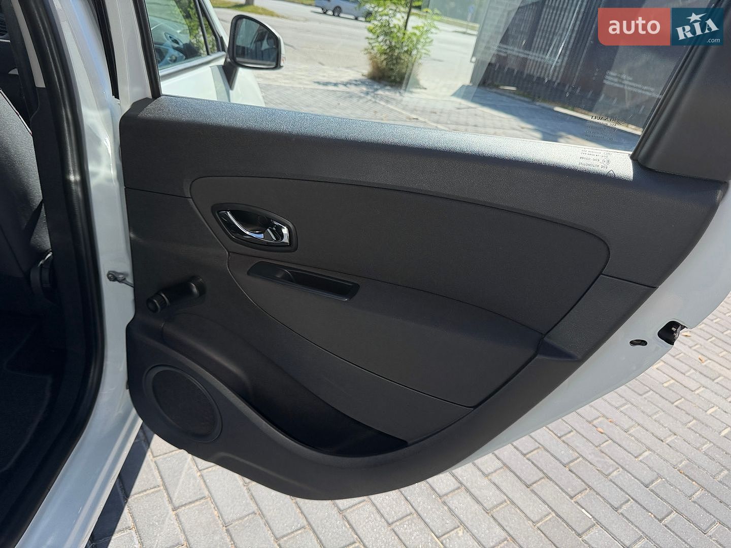 Renault Scenic 2016 VIN VF1JZM40252943995 фото оголошення 68 з 81