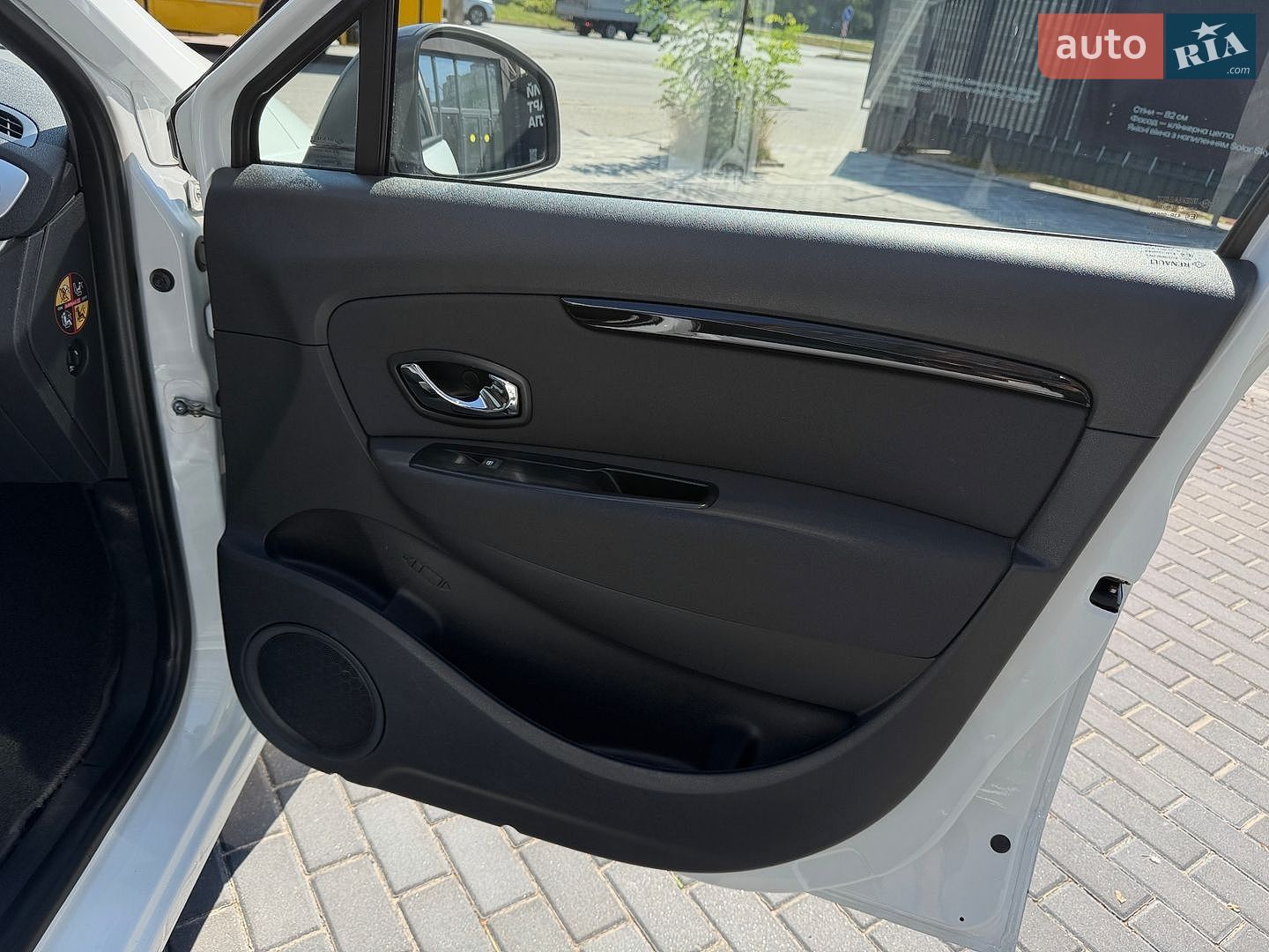 Renault Scenic 2016 VIN VF1JZM40252943995 фото оголошення 71 з 81