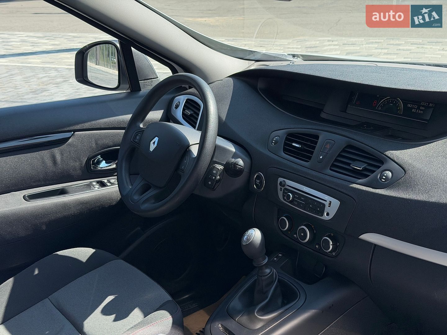 Renault Scenic 2016 VIN VF1JZM40252943995 фото оголошення 73 з 81