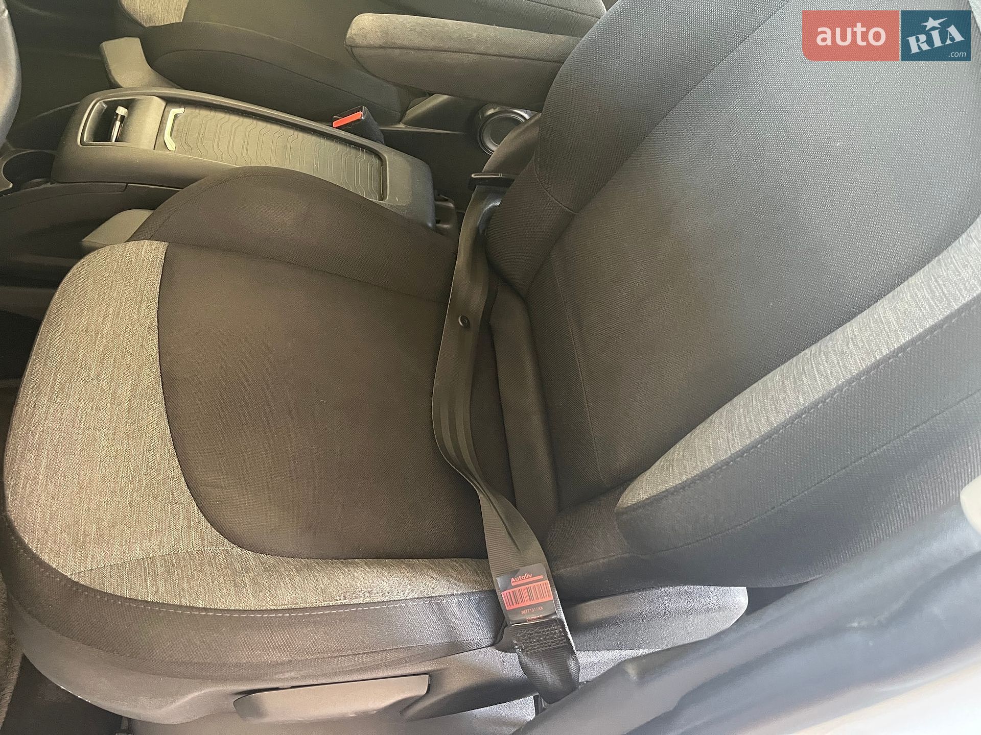 Citroen C4 SpaceTourer 2019 VIN VF73DYHZRKJ781871 фото оголошення 28 з 44