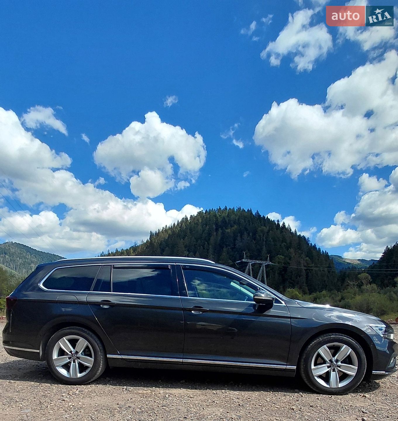 Volkswagen Passat 2019 VIN WVWZZZ3CZLE055769 фото оголошення 5 з 23