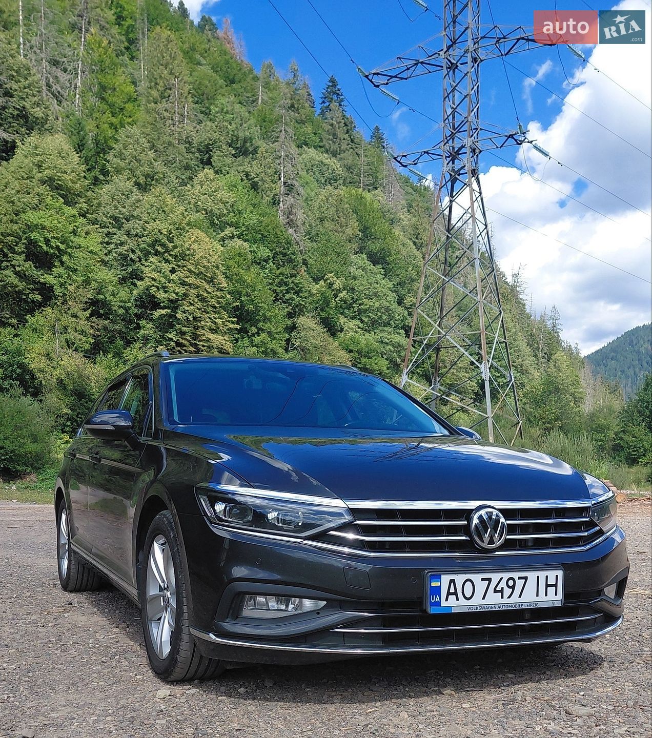 Volkswagen Passat 2019 VIN WVWZZZ3CZLE055769 фото оголошення 9 з 23