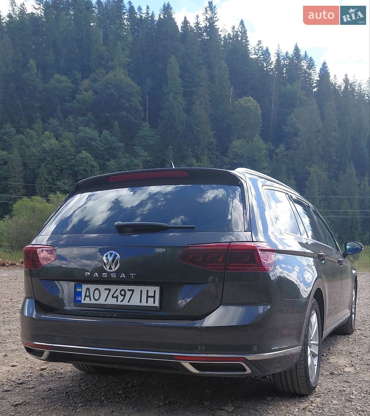 Volkswagen Passat 2019 VIN WVWZZZ3CZLE055769 фото оголошення 8 з 23