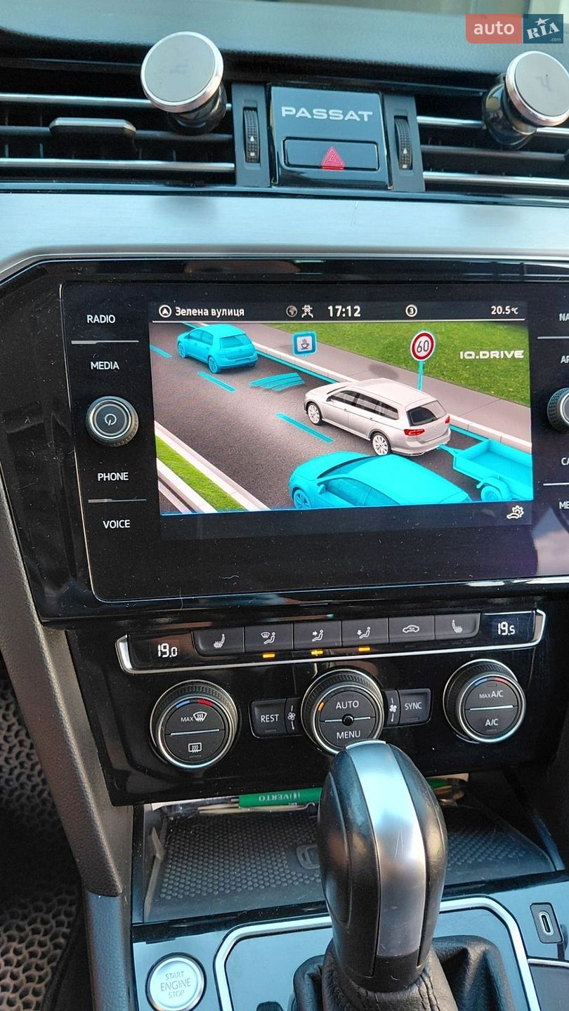 Volkswagen Passat 2019 VIN WVWZZZ3CZLE055769 фото оголошення 11 з 23