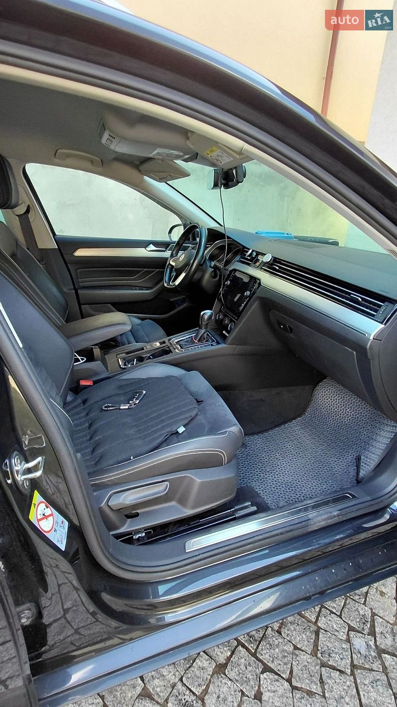 Volkswagen Passat 2019 VIN WVWZZZ3CZLE055769 фото оголошення 21 з 23