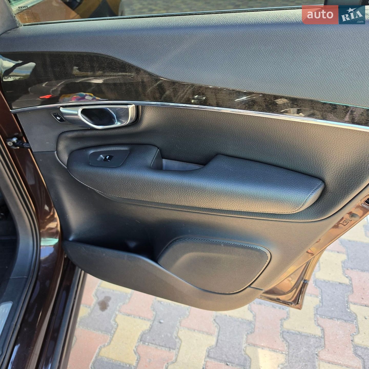 Volvo Xc90 2017 VIN YV4A22PK9J1334618 фото оголошення 9 з 25