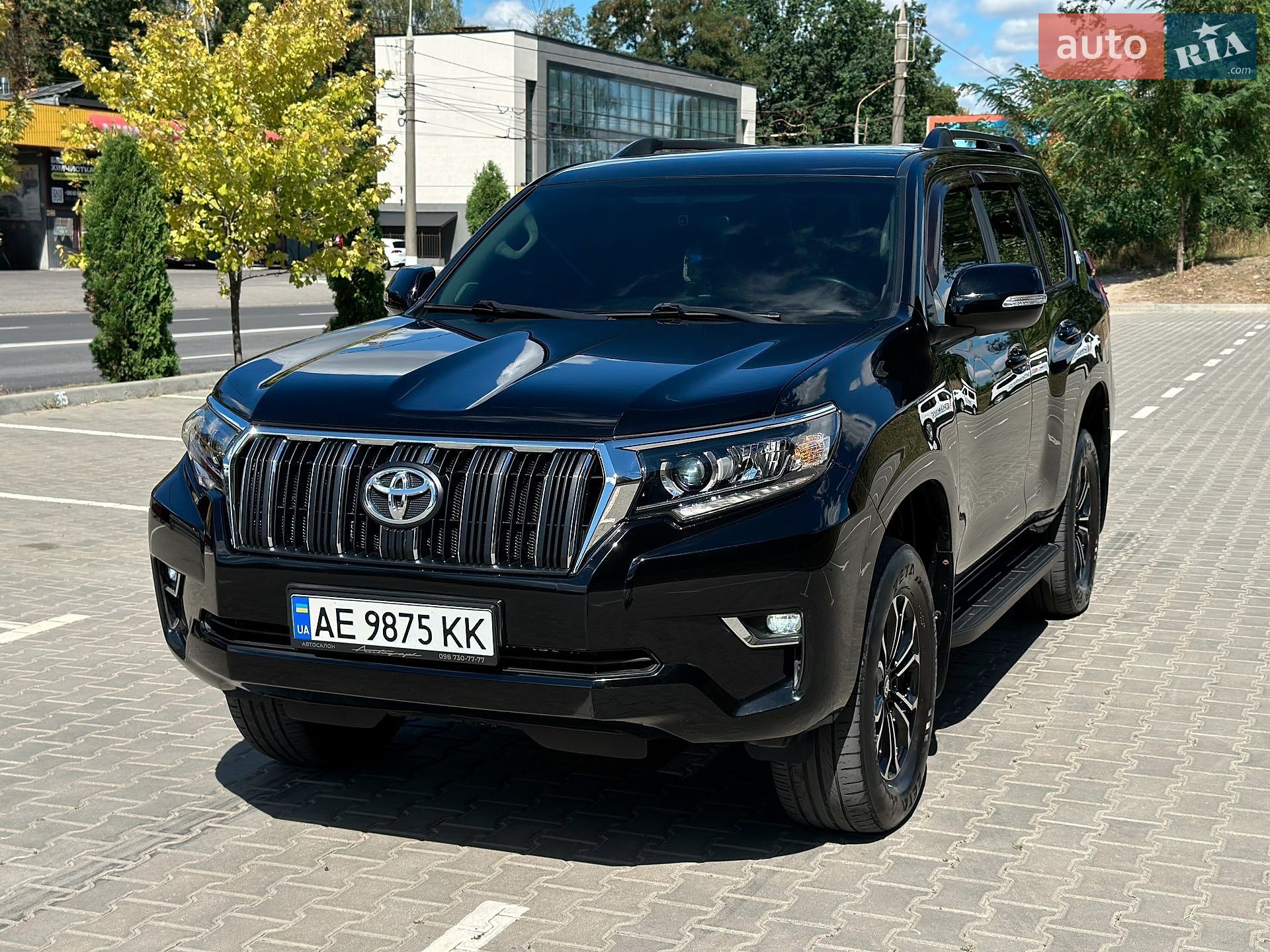 Toyota Land Cruiser Prado 2018 VIN JTEBX3FJ80K305154 фото оголошення 15 з 35