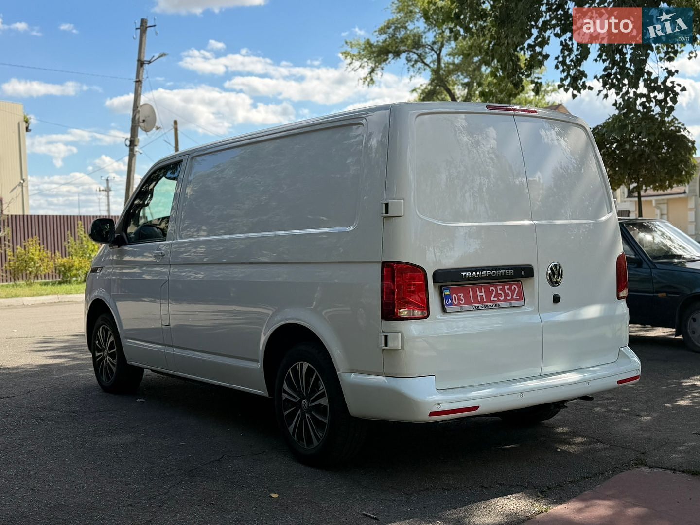 Volkswagen Transporter 2023 VIN WV1ZZZ7HZPH029257 фото оголошення 13 з 68