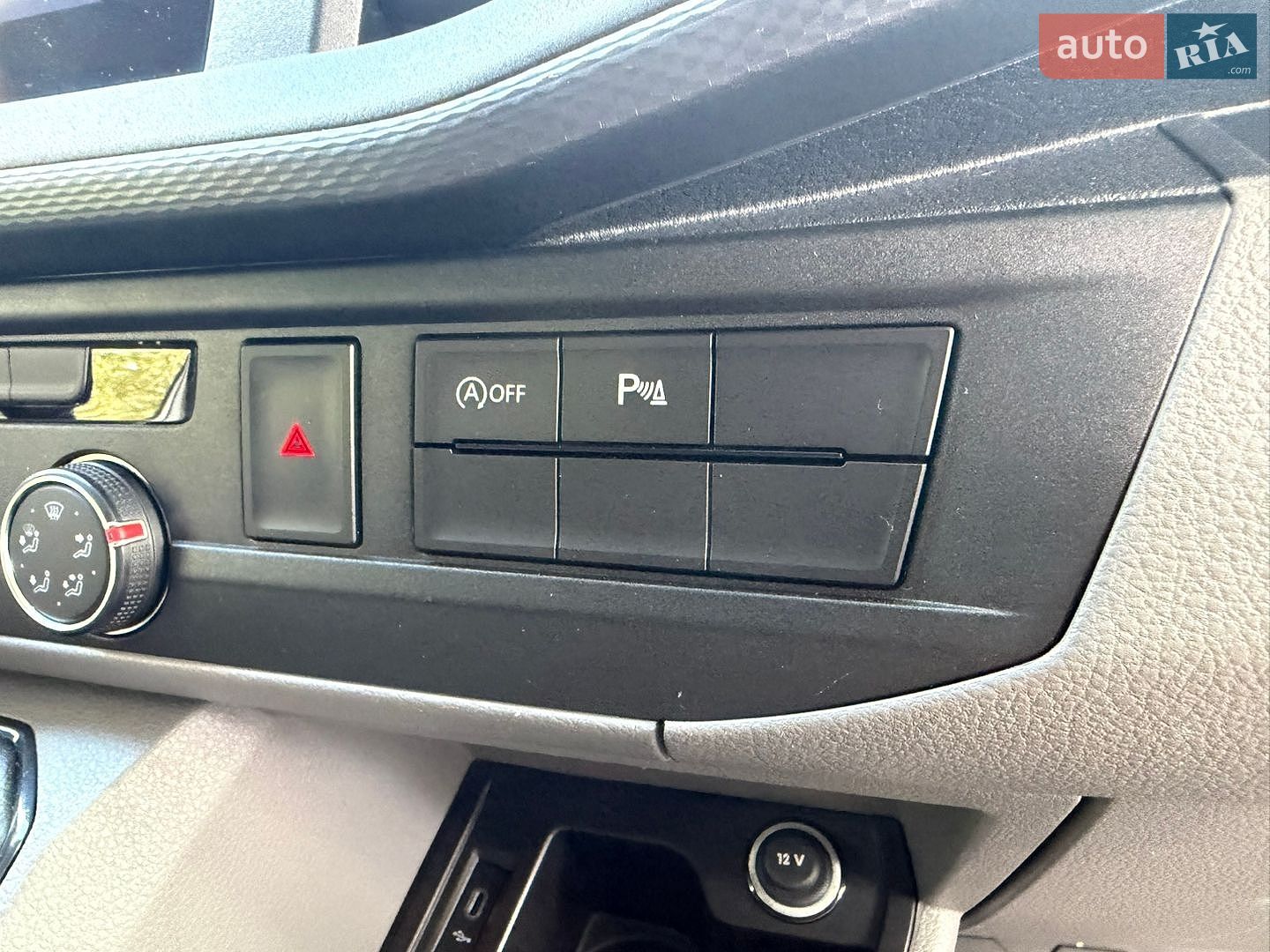 Volkswagen Transporter 2023 VIN WV1ZZZ7HZPH029257 фото оголошення 32 з 68