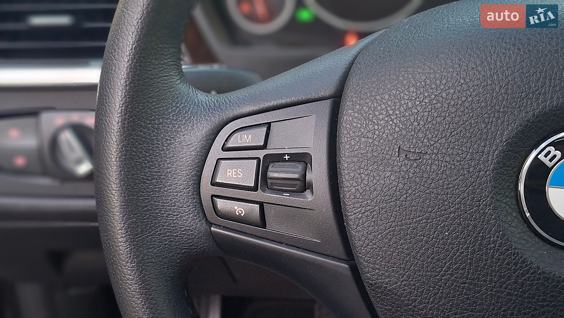 BMW 3 Series 2014 VIN WBA3D3109FK276799 фото оголошення 55 з 77