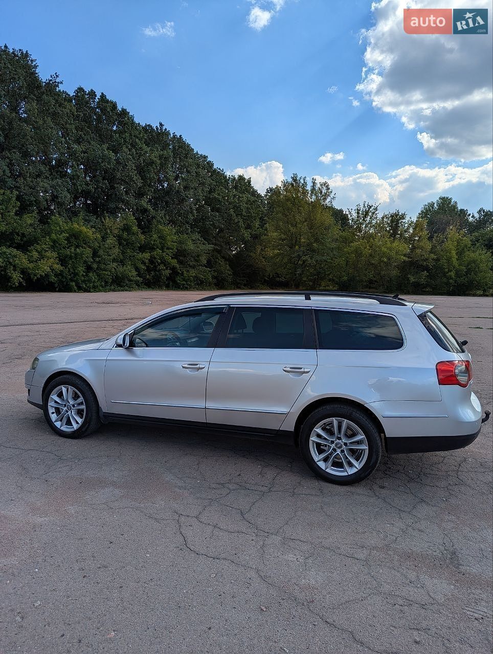 Volkswagen Passat 2010 VIN WVWZZZ3CZAE194127 фото оголошення 2 з 14