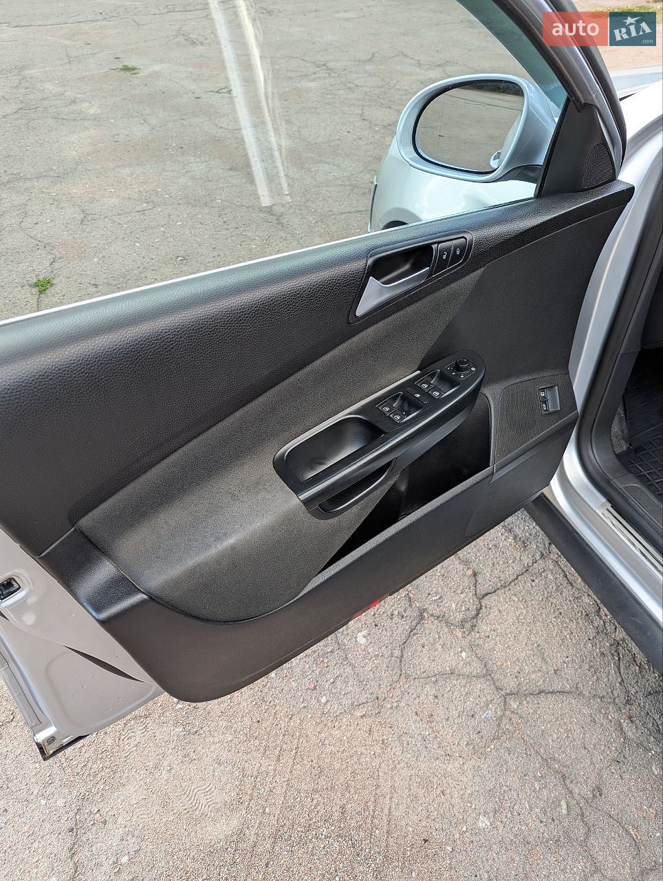 Volkswagen Passat 2010 VIN WVWZZZ3CZAE194127 фото оголошення 14 з 14
