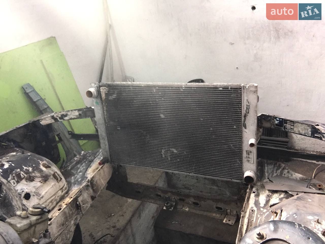 BMW 3 Series 1987 VIN WBAAC710602880352 фото оголошення 36 з 37