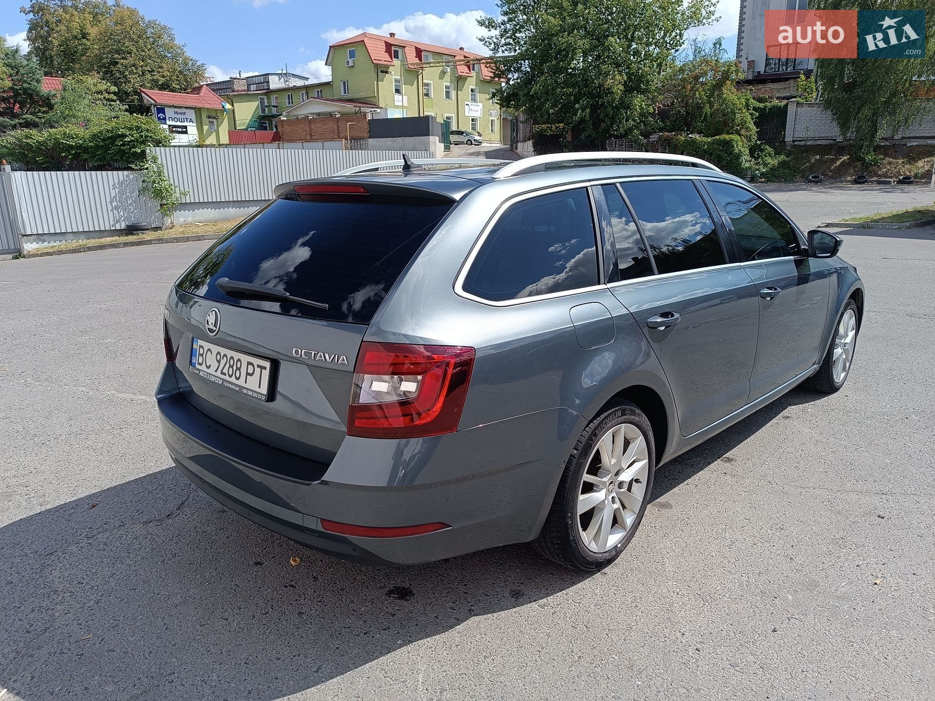 Skoda Octavia 2018 VIN TMBJJ9NE0J0266873 фото оголошення 11 з 40