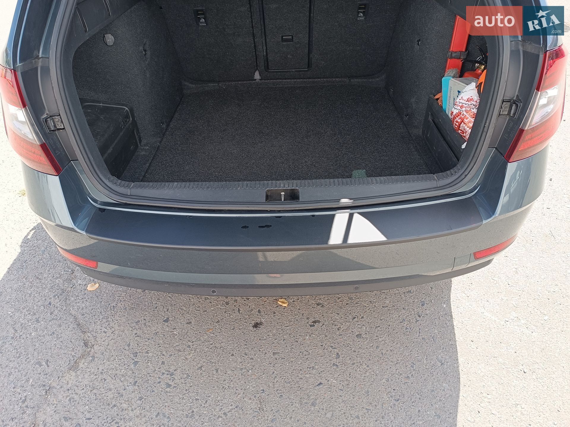 Skoda Octavia 2018 VIN TMBJJ9NE0J0266873 фото оголошення 13 з 40