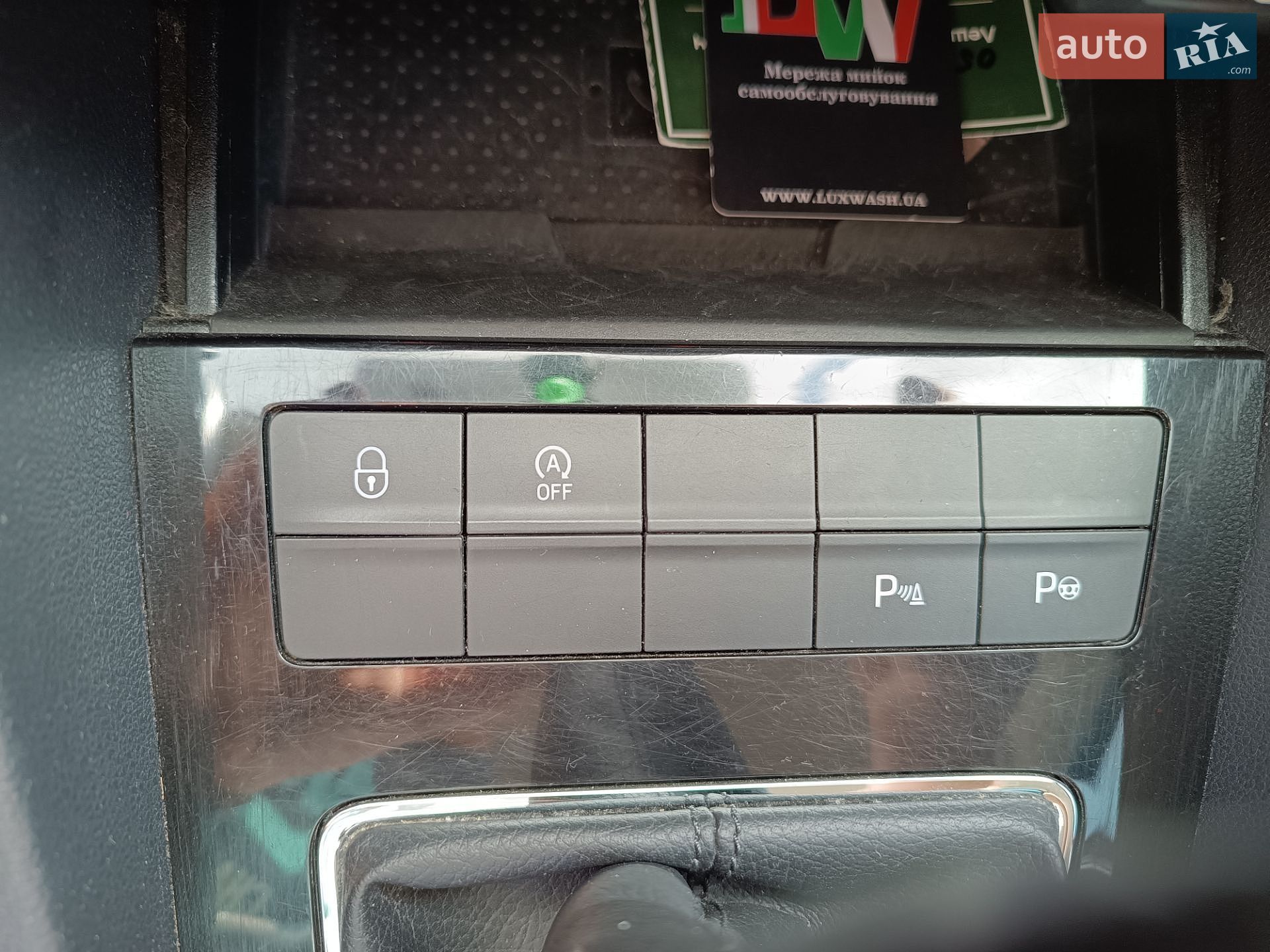 Skoda Octavia 2018 VIN TMBJJ9NE0J0266873 фото оголошення 20 з 40