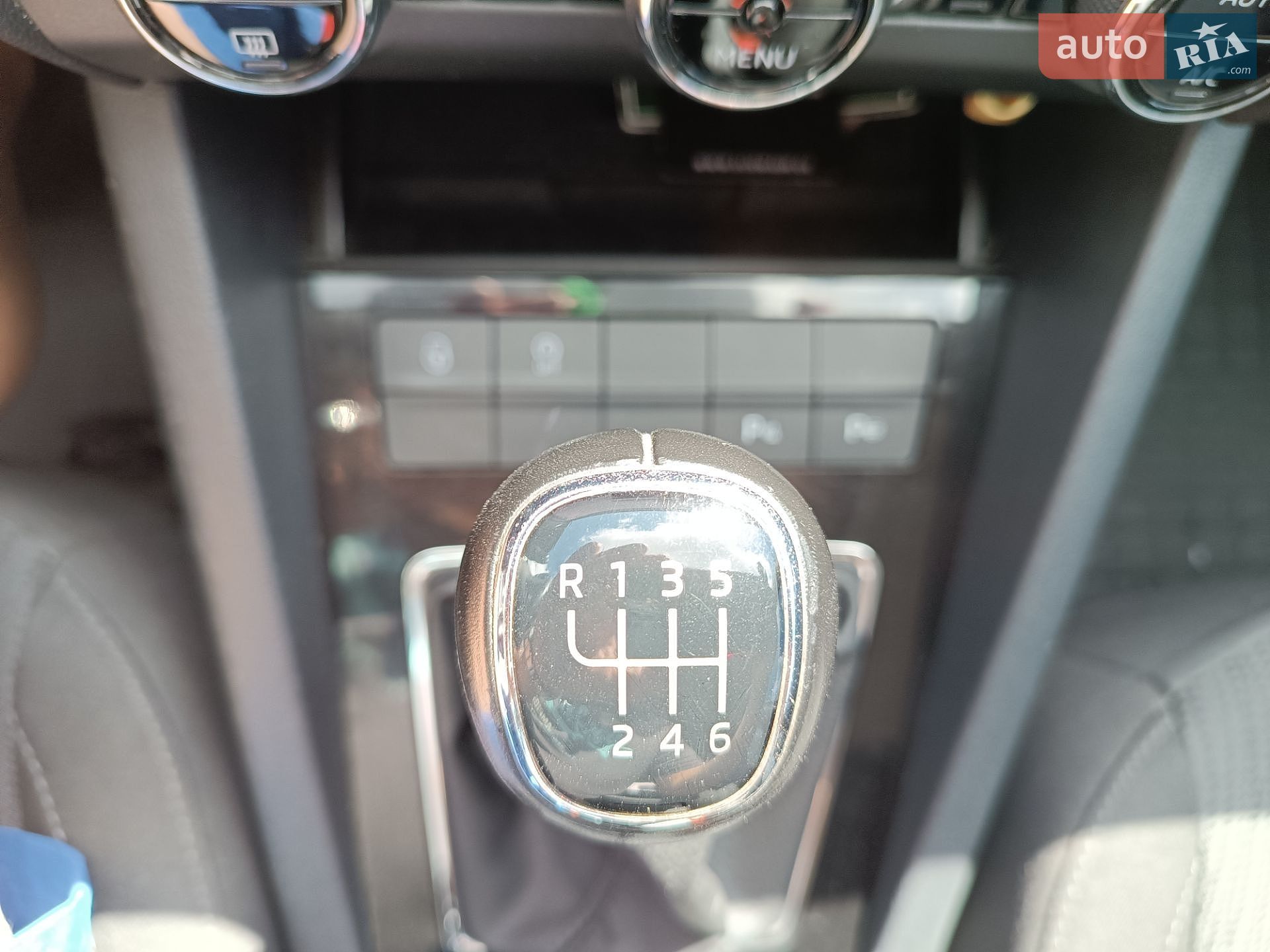 Skoda Octavia 2018 VIN TMBJJ9NE0J0266873 фото оголошення 21 з 40