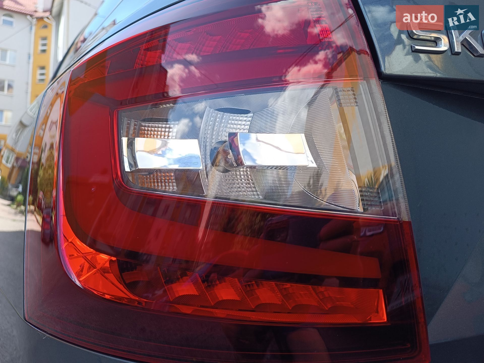 Skoda Octavia 2018 VIN TMBJJ9NE0J0266873 фото оголошення 28 з 40