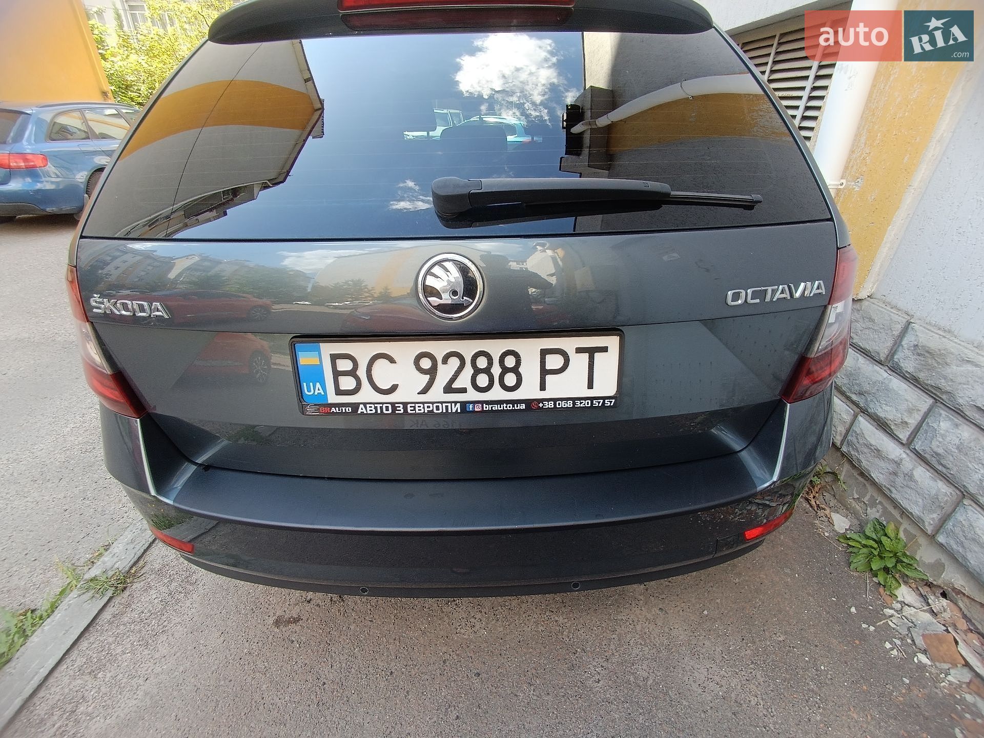 Skoda Octavia 2018 VIN TMBJJ9NE0J0266873 фото оголошення 29 з 40