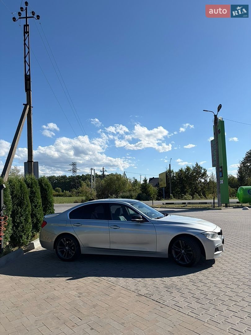 BMW 3 Series 2013 VIN WBA3D5C5XEKX98103 фото оголошення 7 з 43