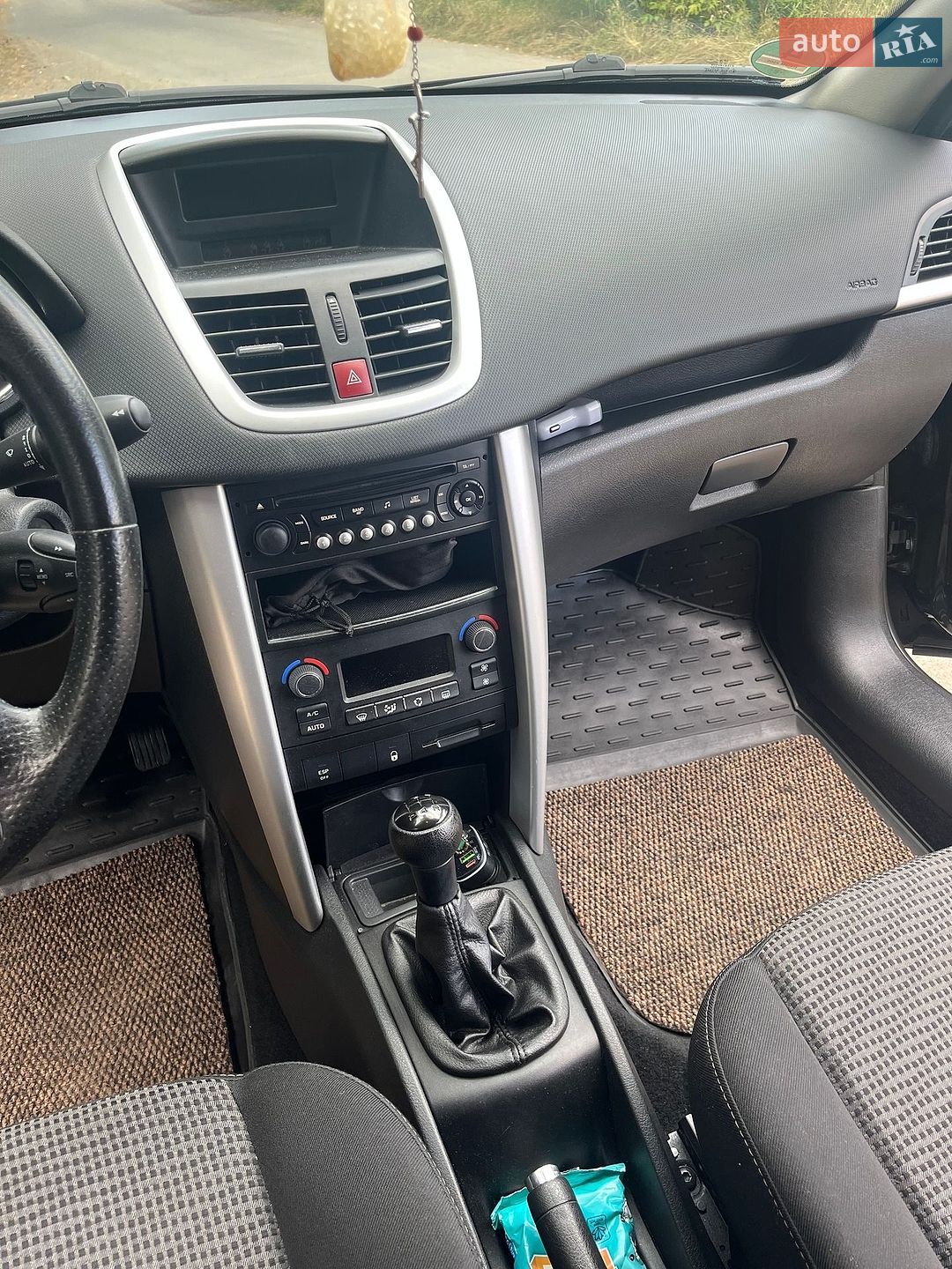 Peugeot 207 2010 VIN VF3WA8FP0AT077598 фото оголошення 3 з 29