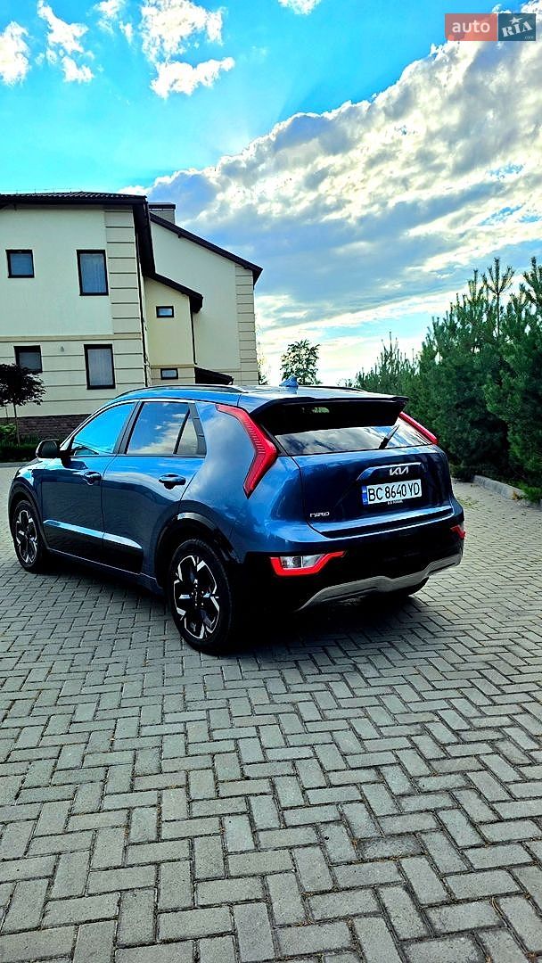 Kia Niro 2023 VIN KNDCR3L12P5027108 фото оголошення 13 з 36
