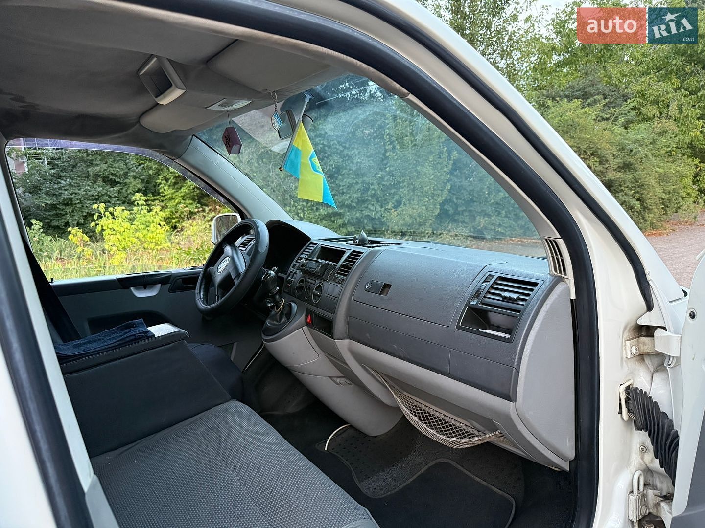 Volkswagen Transporter 2005 VIN WV1ZZZ7HZ5H061499 фото оголошення 2 з 18