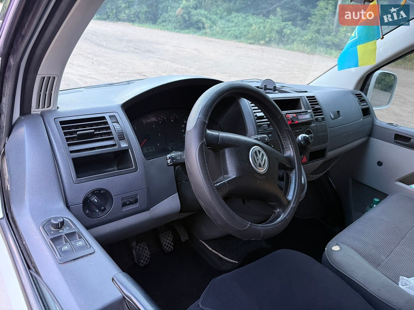 Volkswagen Transporter 2005 VIN WV1ZZZ7HZ5H061499 фото оголошення 4 з 18