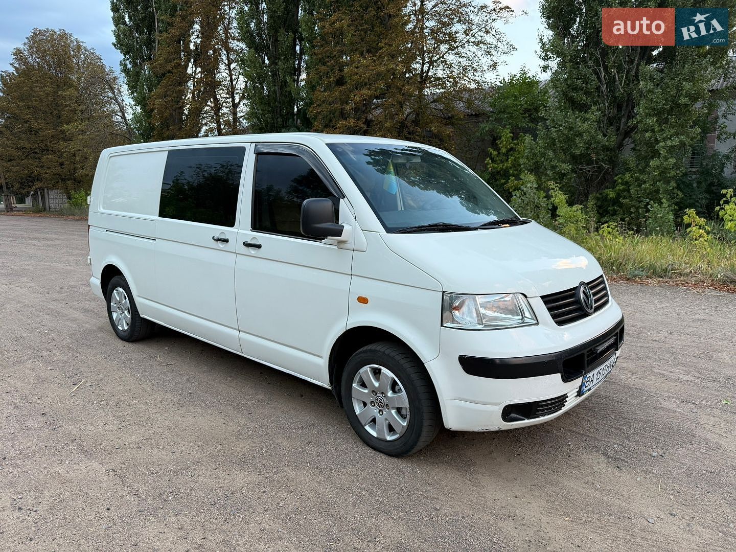 Volkswagen Transporter 2005 VIN WV1ZZZ7HZ5H061499 фото оголошення 6 з 18