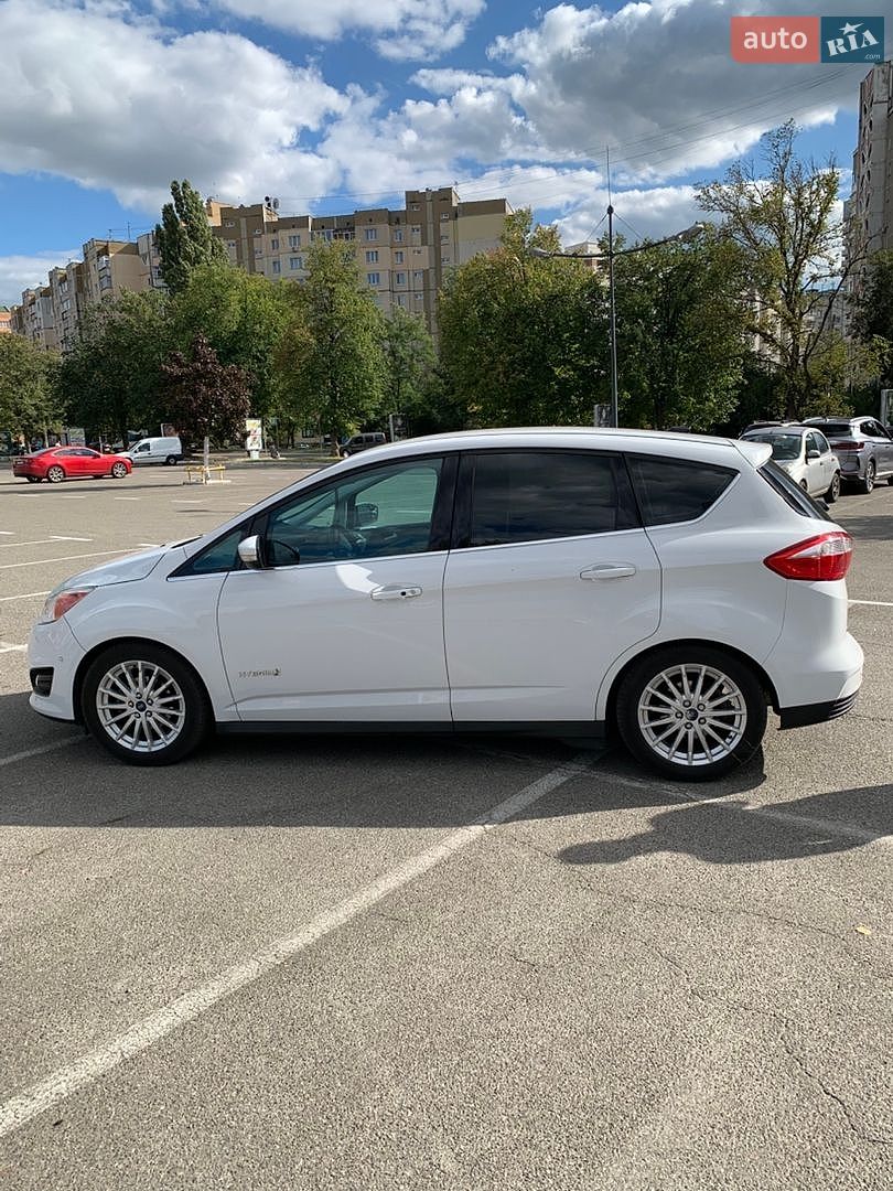 Ford C-Max 2015 VIN 1FADP5BU1FL113303 фото оголошення 8 з 32