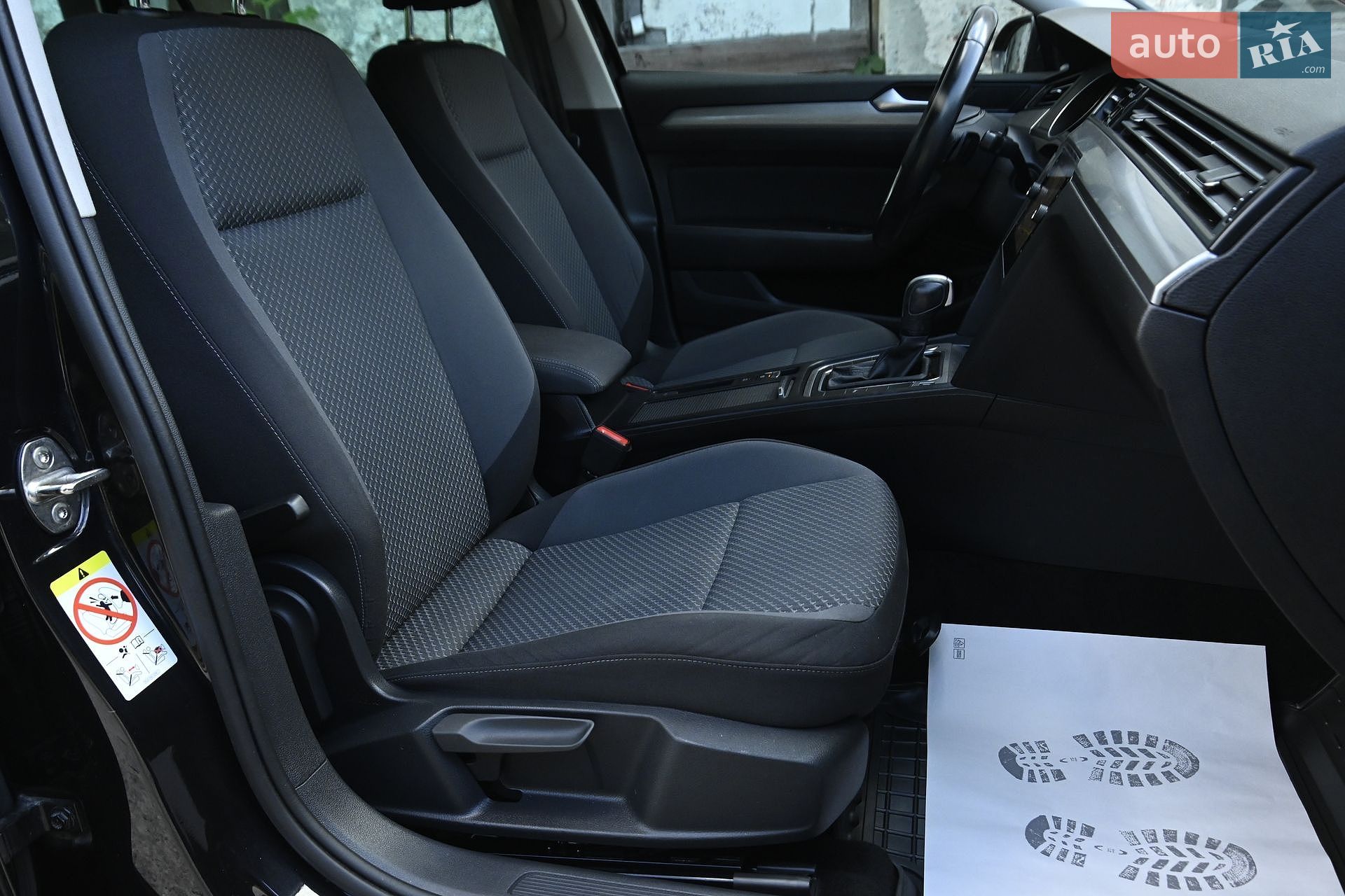 Volkswagen Passat 2021 VIN WVWZZZ3CZME122593 фото оголошення 37 з 41