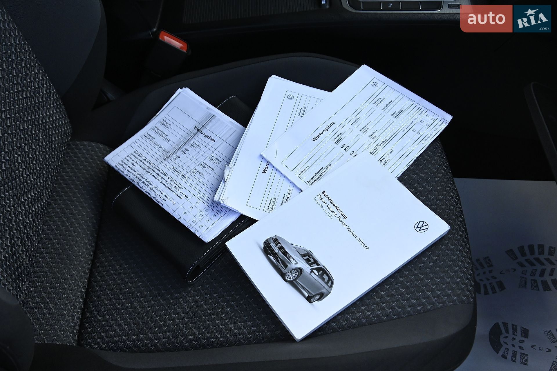 Volkswagen Passat 2021 VIN WVWZZZ3CZME122593 фото оголошення 40 з 41