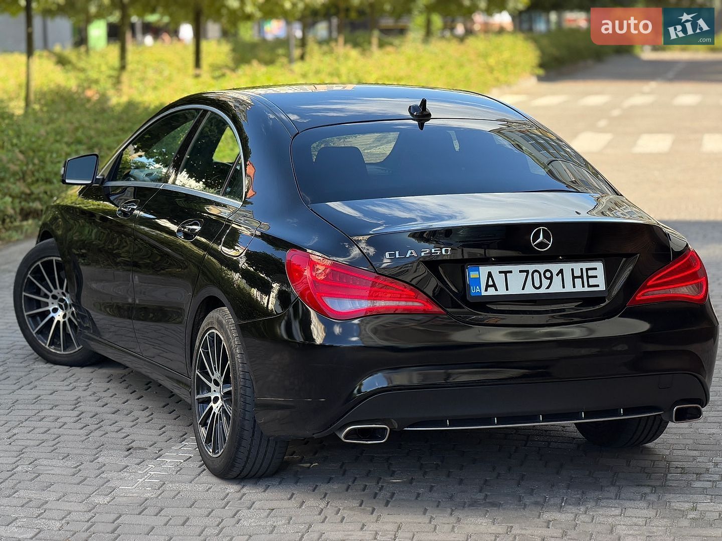 Mercedes-Benz CLA-Class 2015 VIN WDDSJ4EB5FN200140 фото оголошення 16 з 43