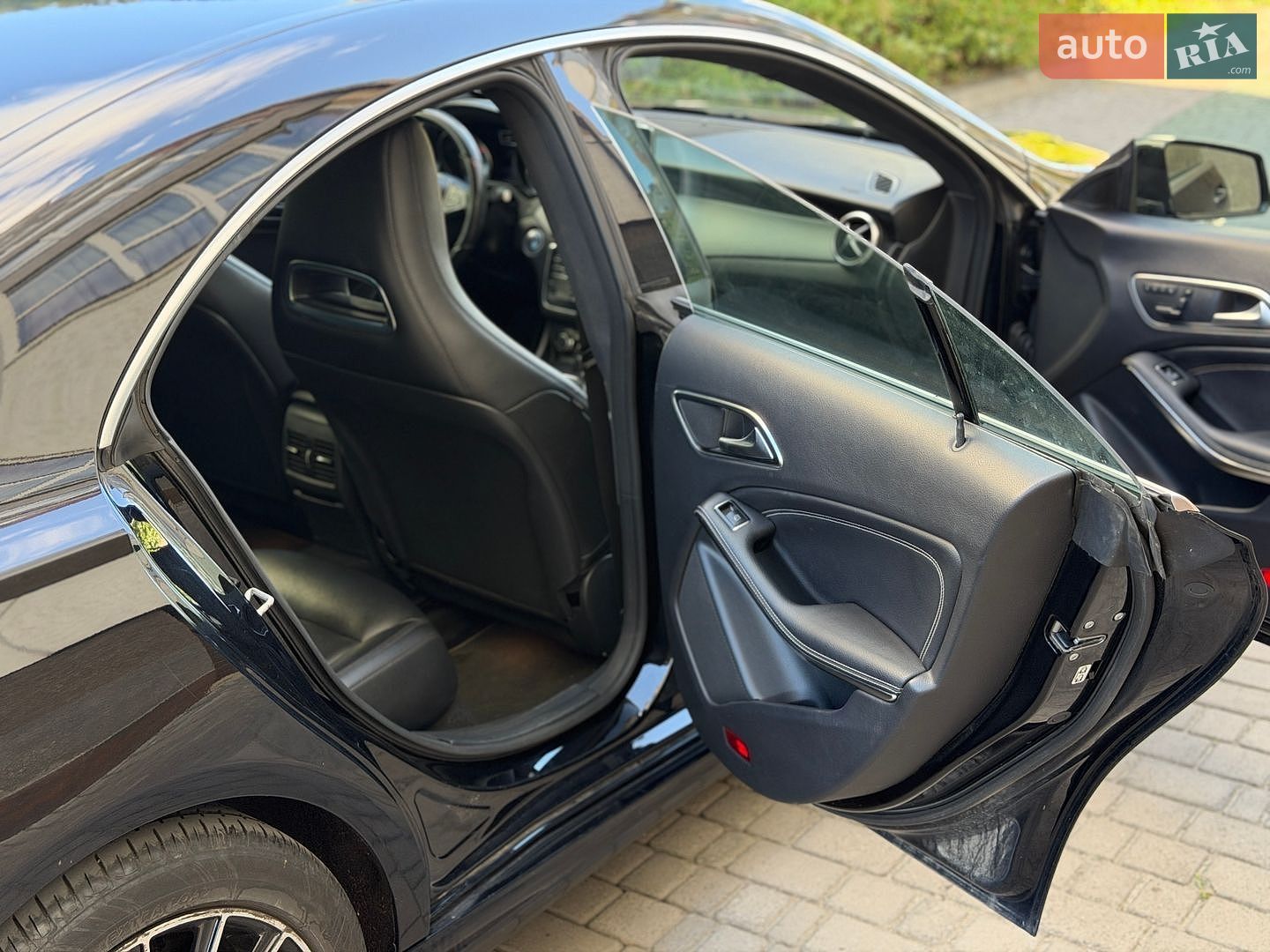 Mercedes-Benz CLA-Class 2015 VIN WDDSJ4EB5FN200140 фото оголошення 27 з 43