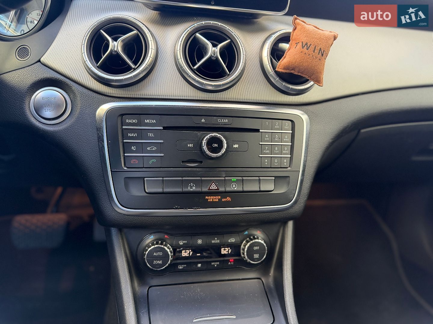 Mercedes-Benz CLA-Class 2015 VIN WDDSJ4EB5FN200140 фото оголошення 38 з 43