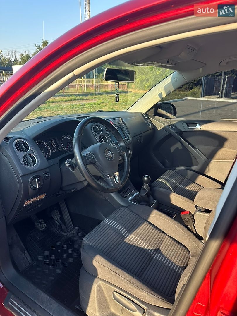 Volkswagen Tiguan 2010 VIN WVGZZZ5NZBW012317 фото оголошення 13 з 19