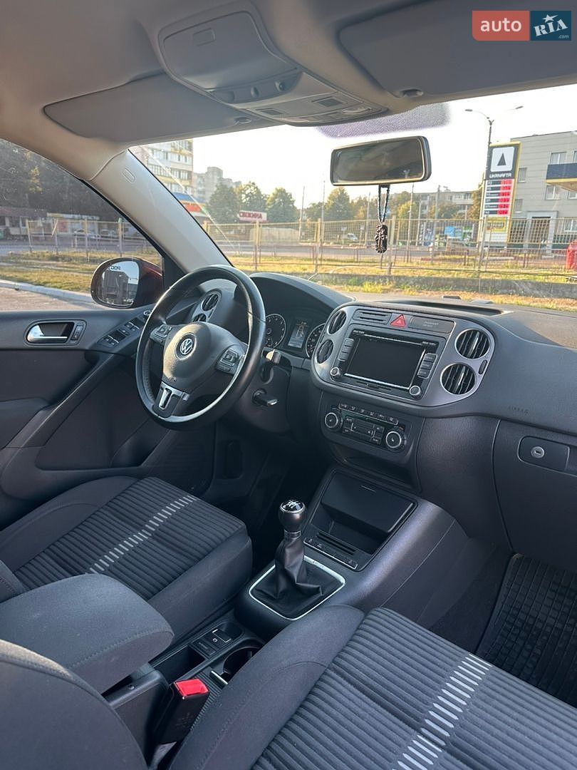 Volkswagen Tiguan 2010 VIN WVGZZZ5NZBW012317 фото оголошення 16 з 19