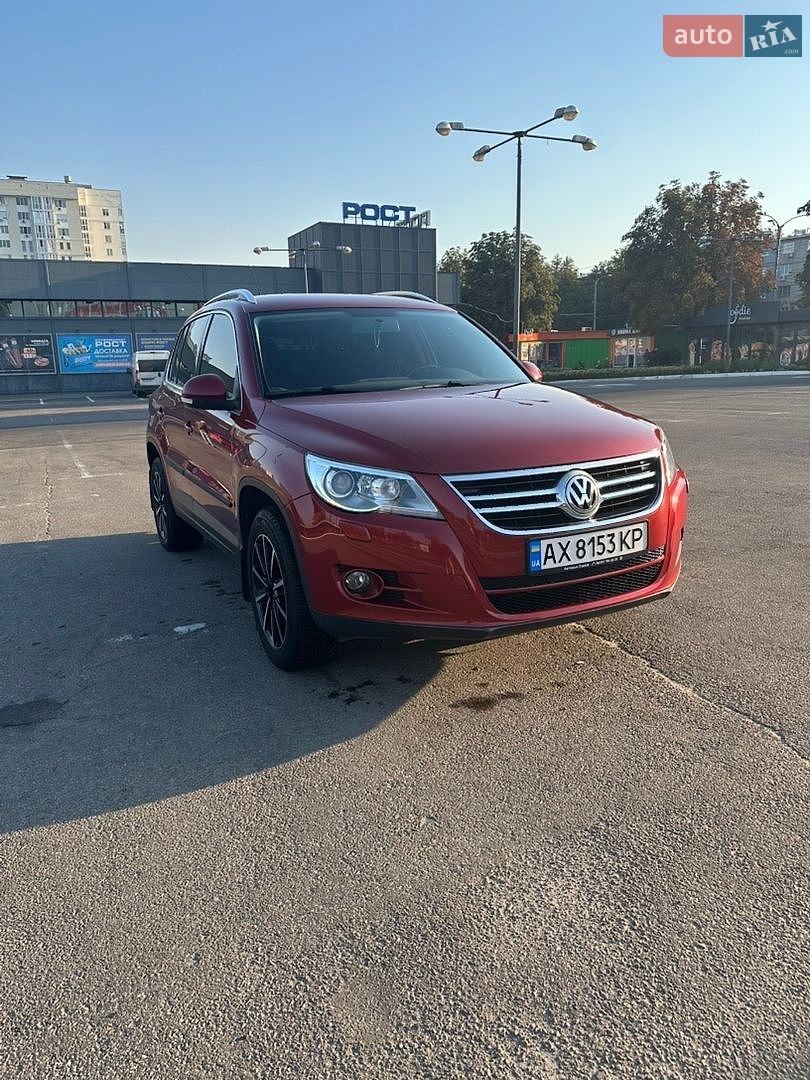 Volkswagen Tiguan 2010 VIN WVGZZZ5NZBW012317 фото оголошення 2 з 19