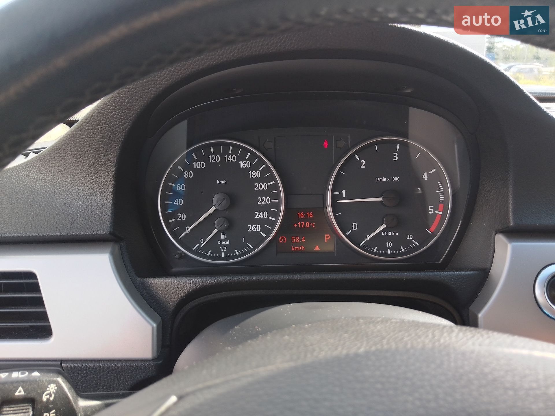 BMW 3 Series 2006 VIN WBAVU31020KZ05612 фото оголошення 2 з 25