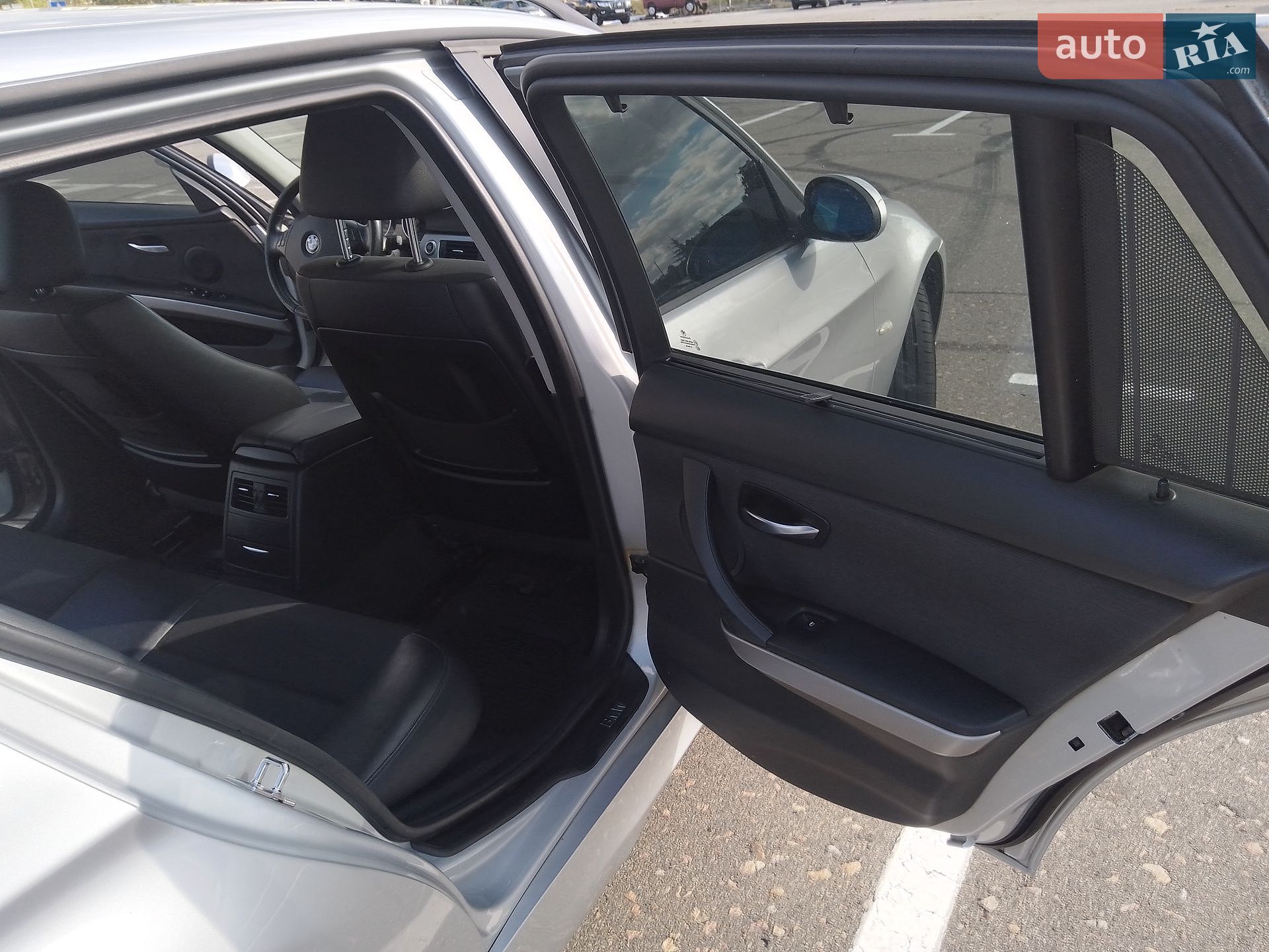 BMW 3 Series 2006 VIN WBAVU31020KZ05612 фото оголошення 11 з 25