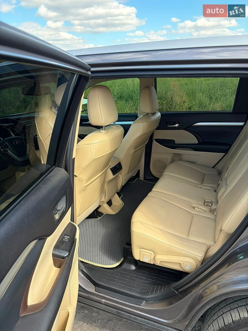 Toyota Highlander 2014 VIN 5TDBKRFH40S071171 фото оголошення 9 з 15