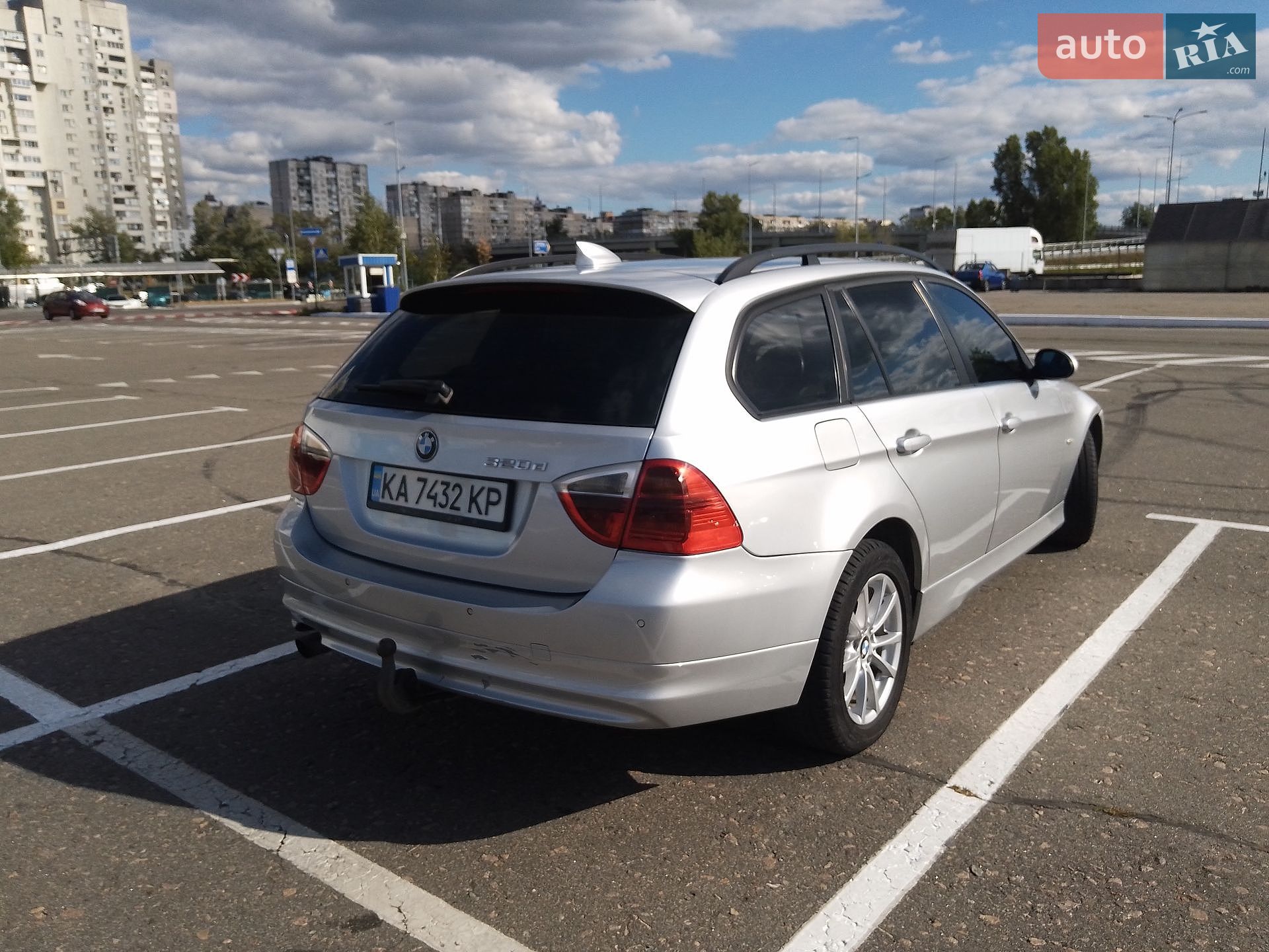 BMW 3 Series 2006 VIN WBAVU31020KZ05612 фото оголошення 17 з 25