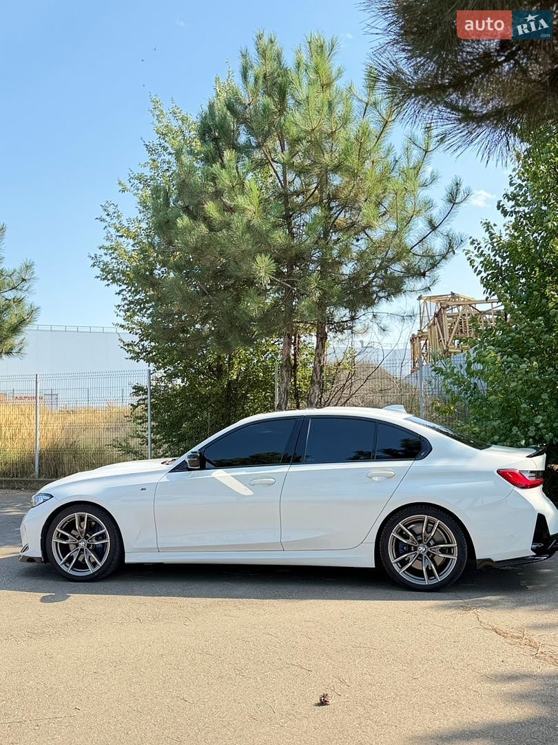 BMW 3 Series 2019 VIN WBA5U7C03LFH88384 фото оголошення 4 з 23